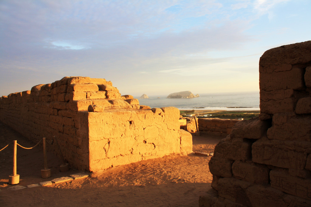 Vista del mar desde el Templo del Sol