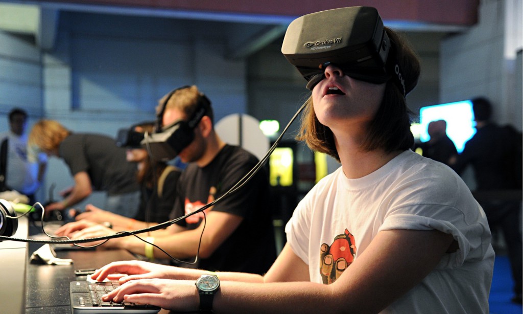 The-Oculus-Rift-headset-i-012-e1451840909506