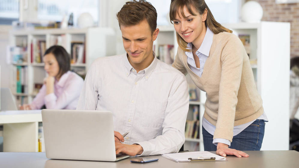 ¿Cómo transmitir energía positiva en tu equipo de trabajo?