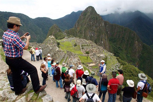 Fiestas Patrias: Se movilizarán más de 1,4 millones de turistas 