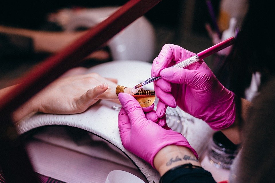 Negocio: ¿Cómo iniciar un salón de belleza exitoso? 