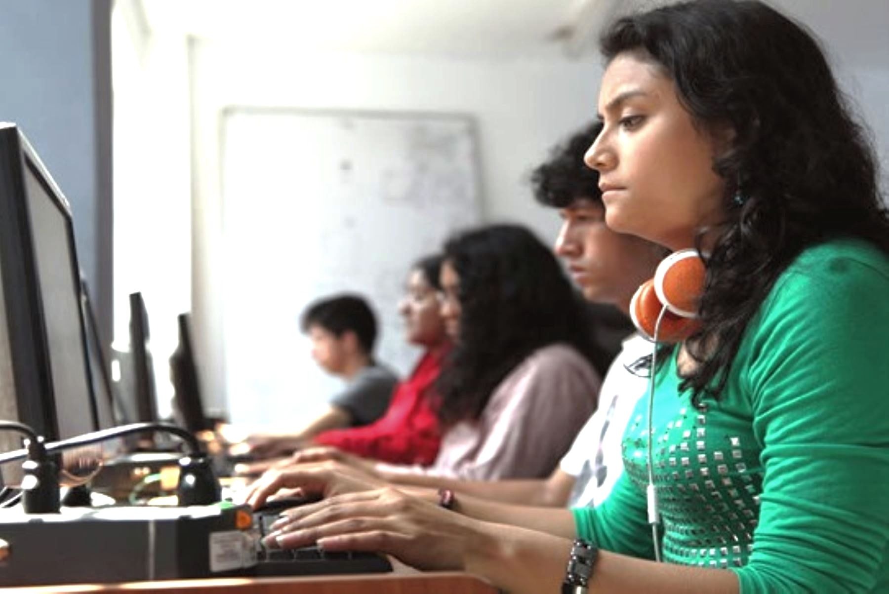Conoce becas para jóvenes universitarios