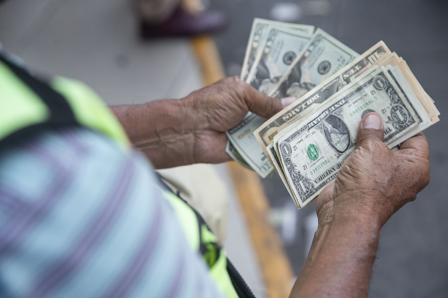 Crisis política: Economía caería más de -15% 
