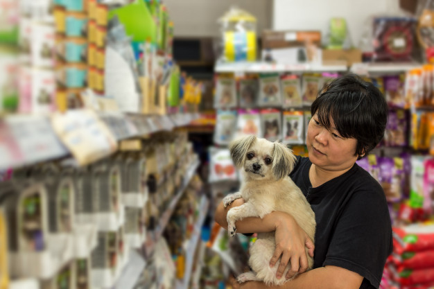 Negocio: Venta de artículos para mascotas